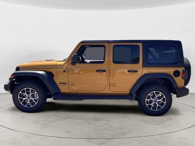 New 2026 Goldilocks Jeep 4-DOOR SPORT S image 2