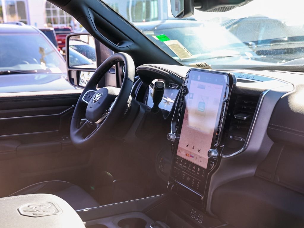 New 2026 Granite Crystal Metallic Clear-Coat Exterior Paint RAM Laramie image 18