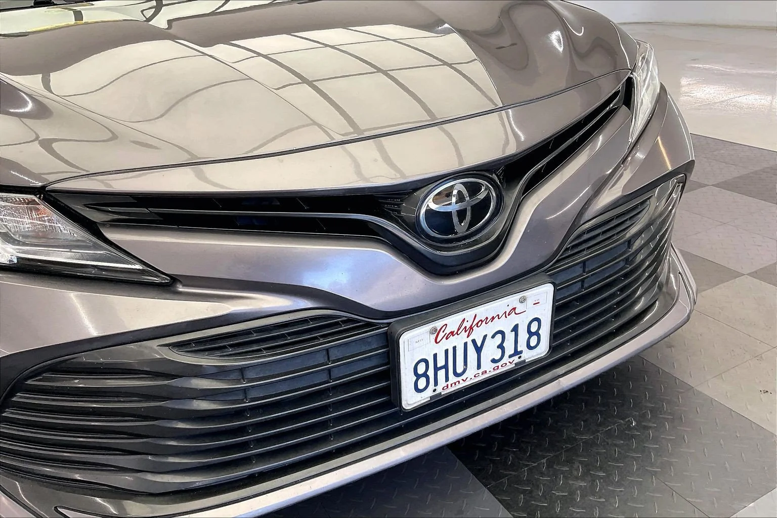 Used 2019 Predawn Gray Mica Toyota LE image 25