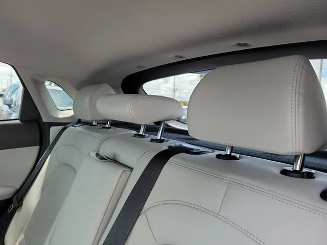 2022 Hyundai Kona Limited - Photo 16