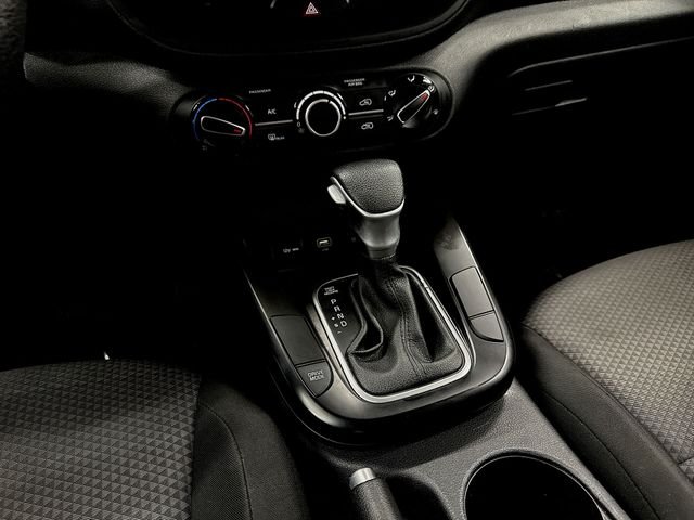 Used 2023 White Kia LX image 19