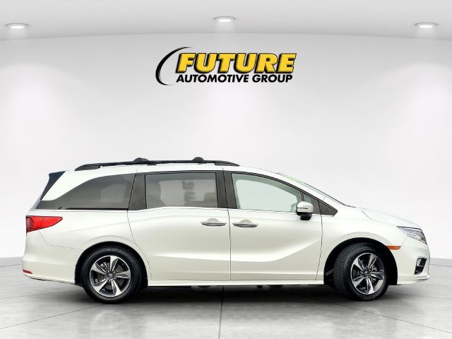 Used 2020  Honda Touring image 3