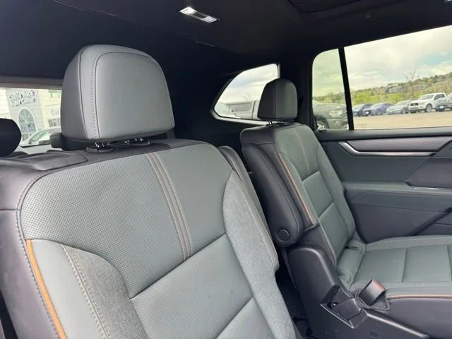 Certified Used 2025 Summit White GMC AT4 image 24