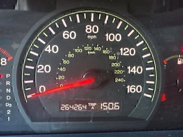 Used 2005 White Honda LX image 15