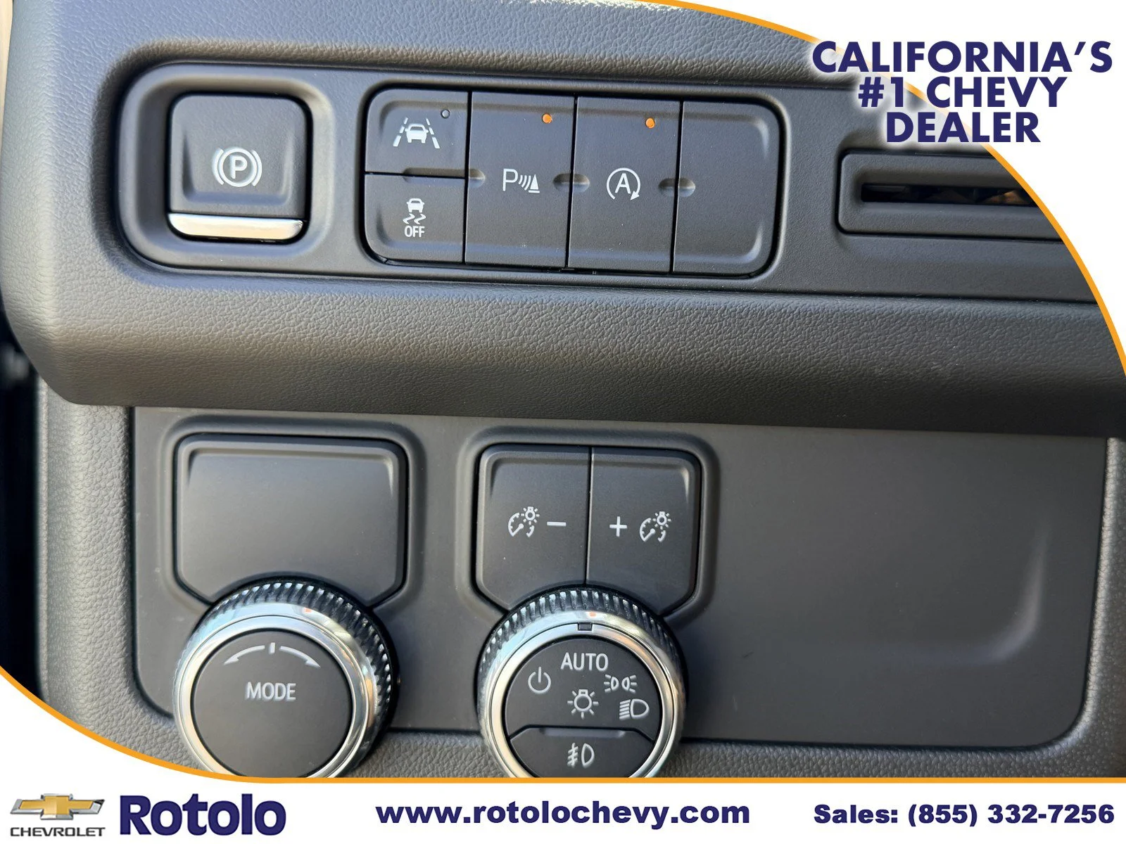 Used 2024 Onyx Black GMC SLT image 19