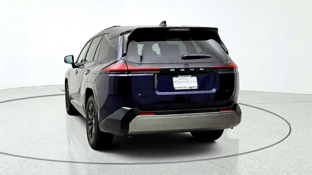 Used 2026 Blueprint Toyota SE image 6