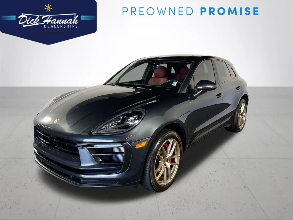 2023 Porsche Macan S's photo