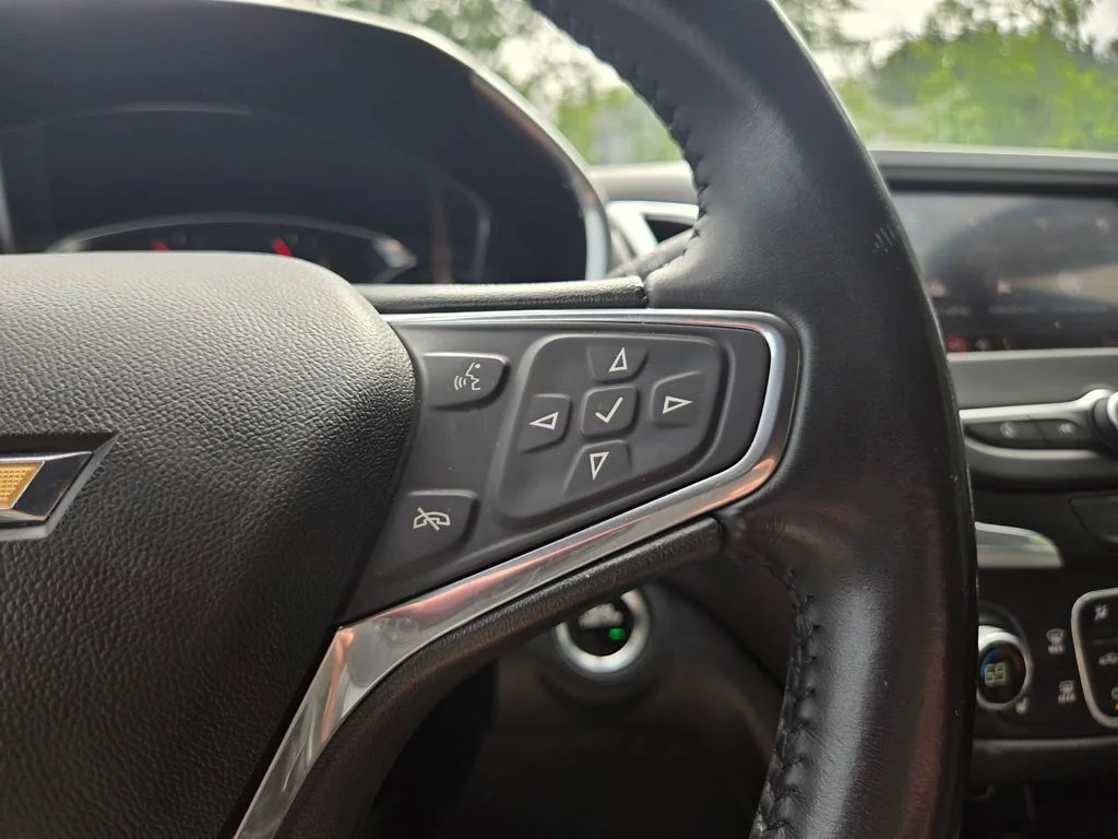 Used 2020 Nightfall Gray Metallic Chevrolet LT image 29