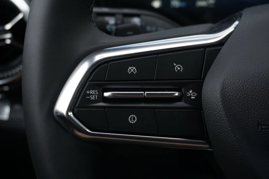 2027 Chevrolet Equinox LT - Photo 19