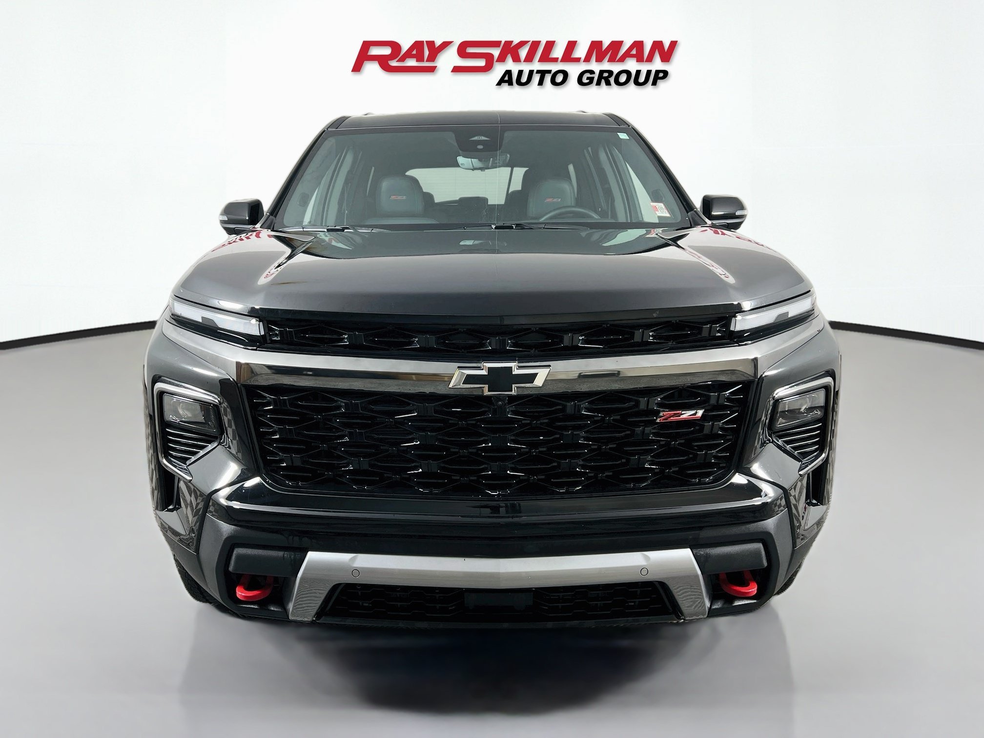 Used 2026 Mosaic Black Metallic Chevrolet AWD Z71 image 2