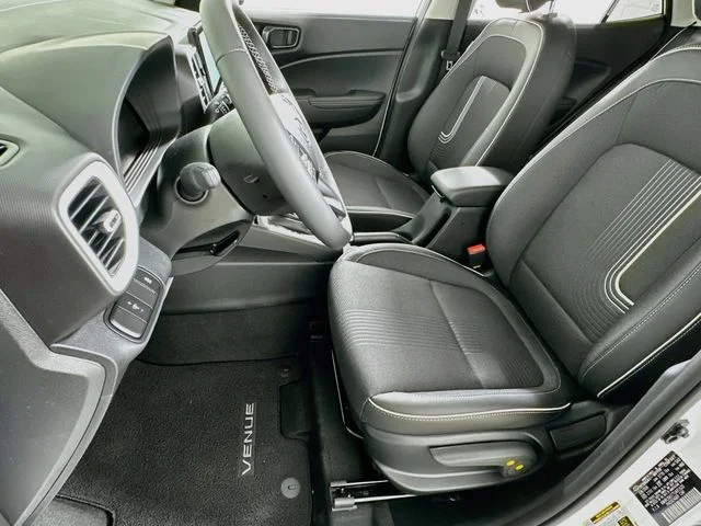 New 2026 Hyundai VENUE SEL