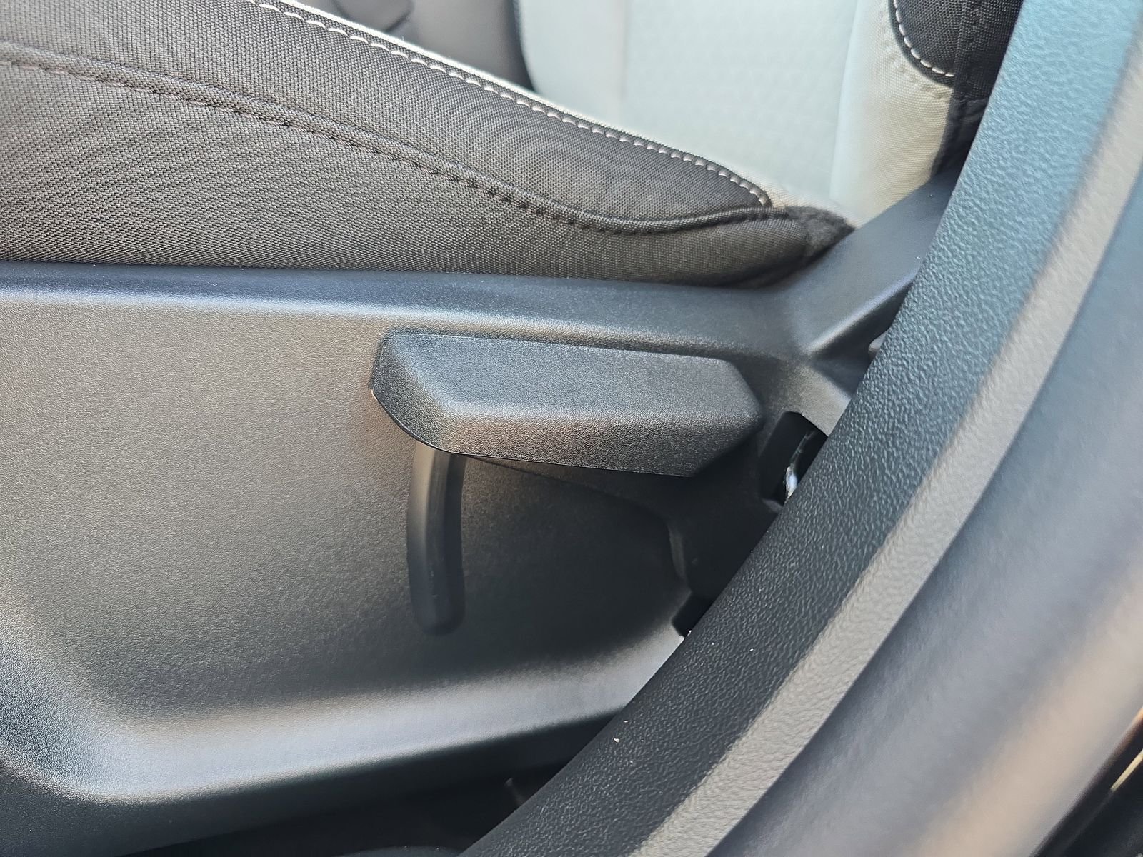 New 2026 Agate Black Metallic Ford Active image 15