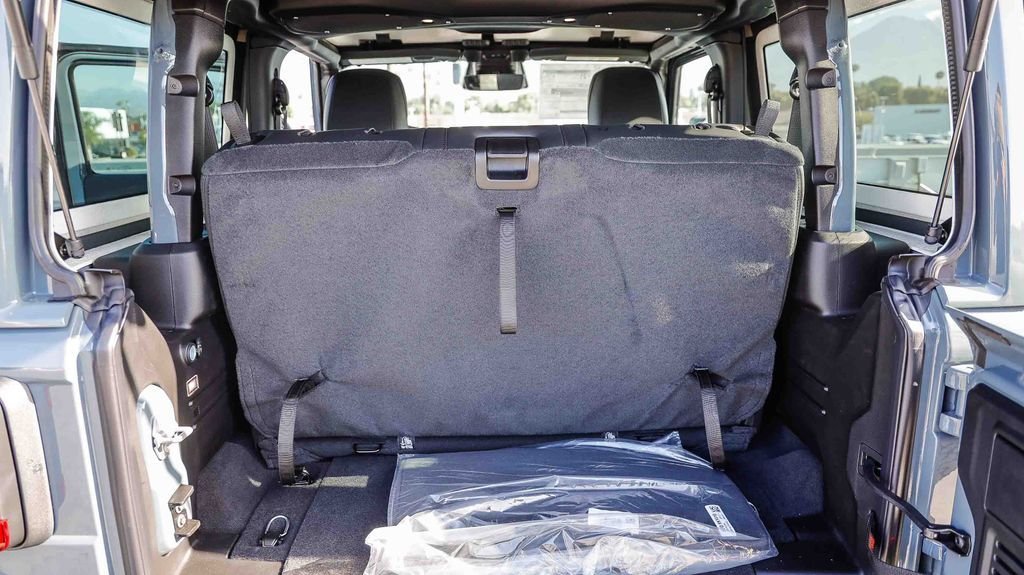 New 2026 Anvil Clear Coat Jeep Rubicon X image 27