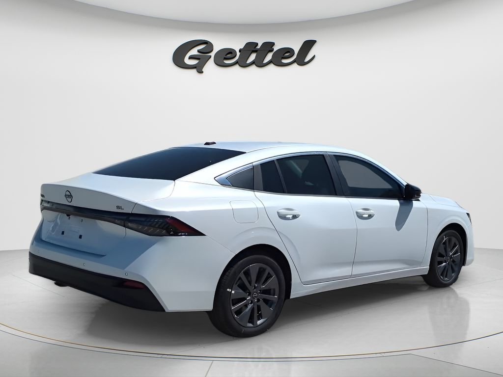 New 2026 Aspen White TriCoat Nissan SL image 7