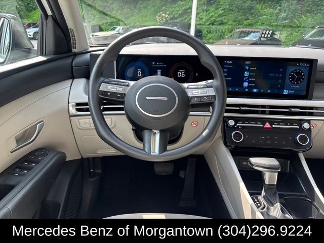 Used 2026 White Hyundai SEL image 16