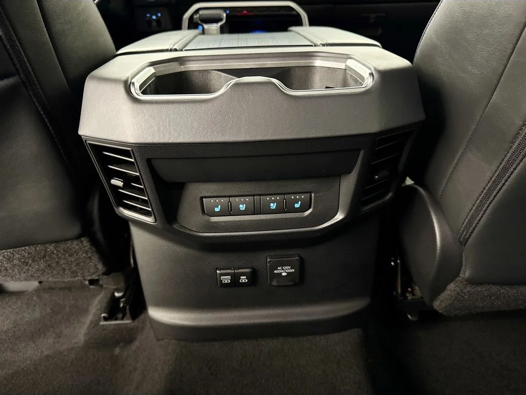 Used 2022 Silver Toyota Platinum image 26