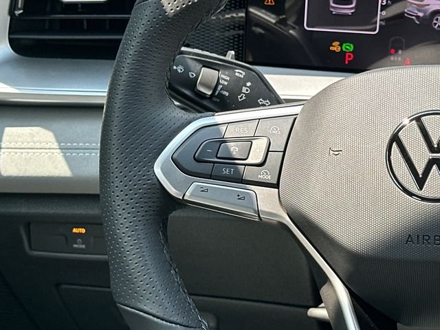 New 2026 Green Volkswagen 2.0T SE R-Line Black image 25