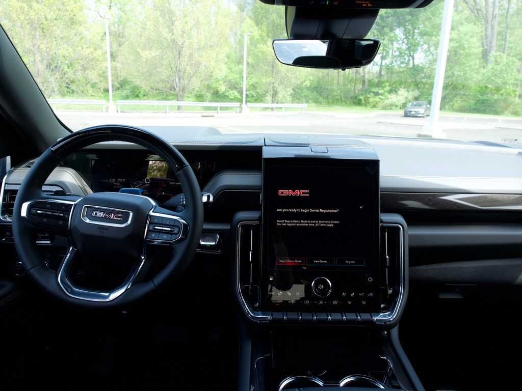 New 2026 Onyx Black GMC Elevation image 17