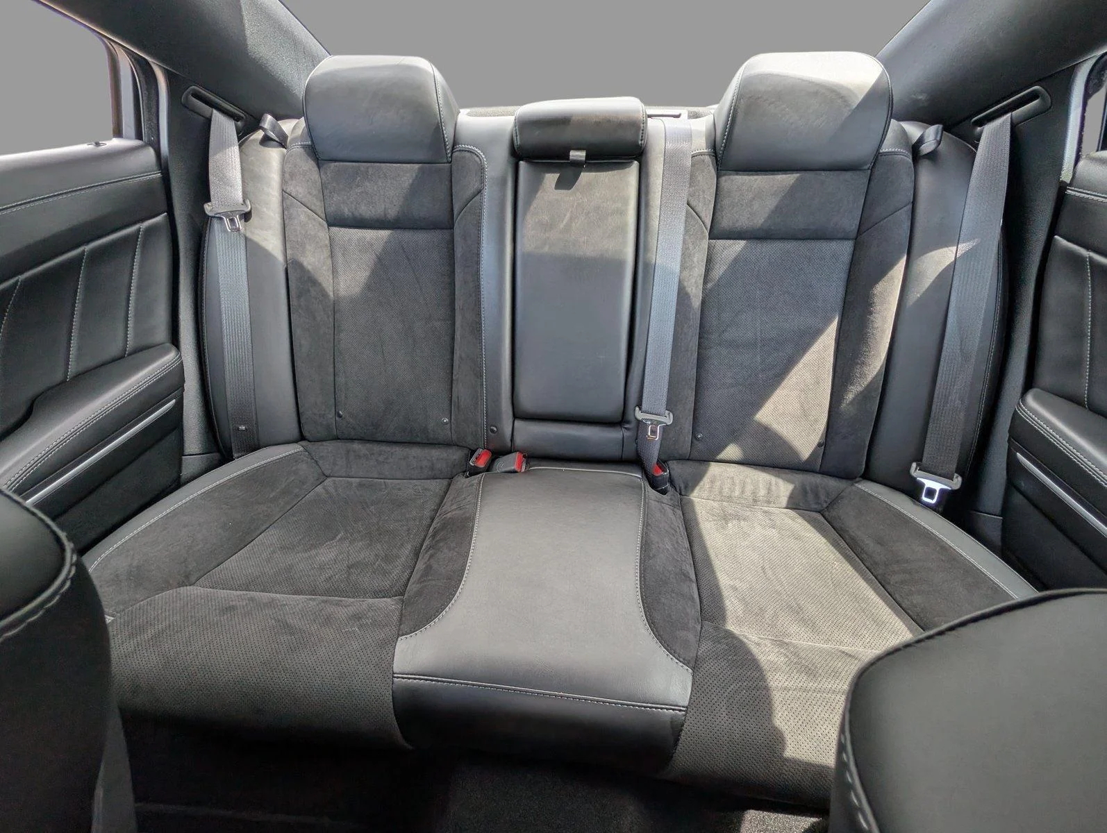 Used 2023 Go Mango Dodge Scat Pack image 14
