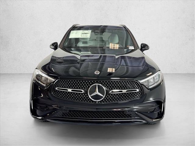 New 2026 Black Mercedes-Benz GLC 300 image 32