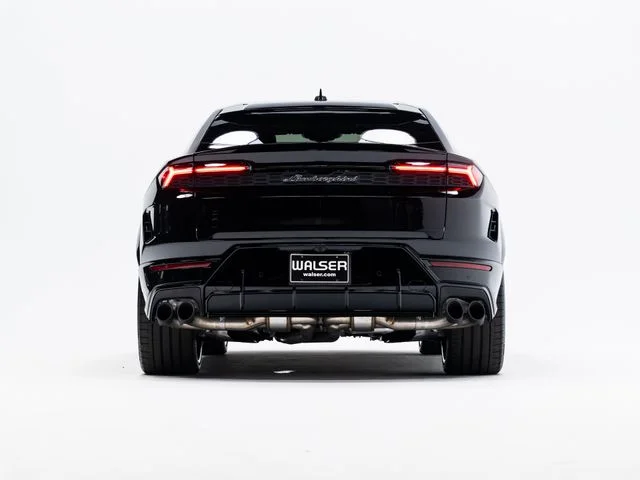 Used 2025 Black Lamborghini SE image 69