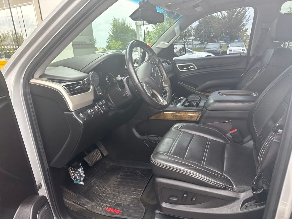 Used 2016 Quicksilver Metallic GMC Denali image 15