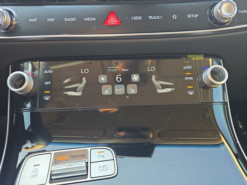 Certified Used 2026 Blue Genesis 2.5T image 19