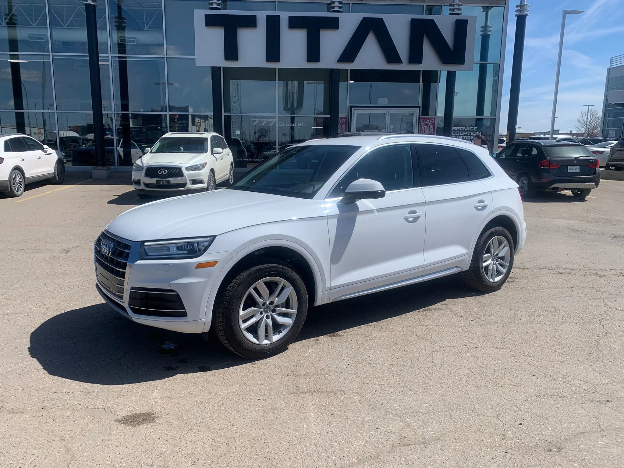 Certified Used 2020 Ibis White Audi Komfort Quattro TFSI AWD*Htd Leather | Htd Wheel | Memory Seats | Park Assist | Apple CarPlay image 2
