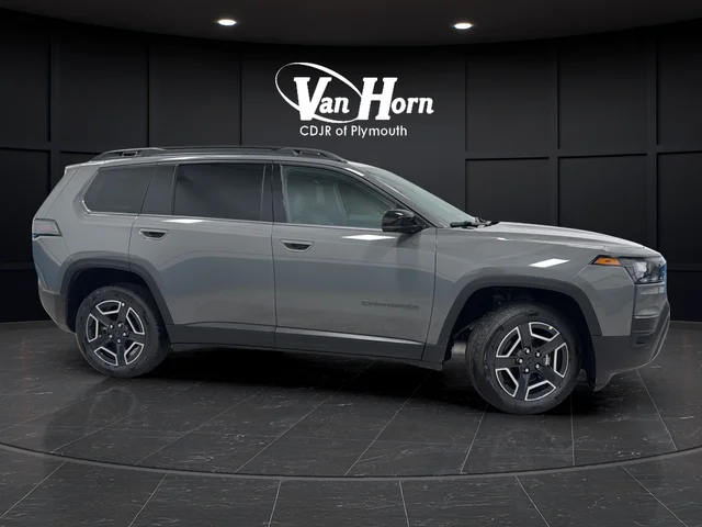 New 2026 Sting-Gray Clear-Coat Exterior Paint Jeep Limited image 8
