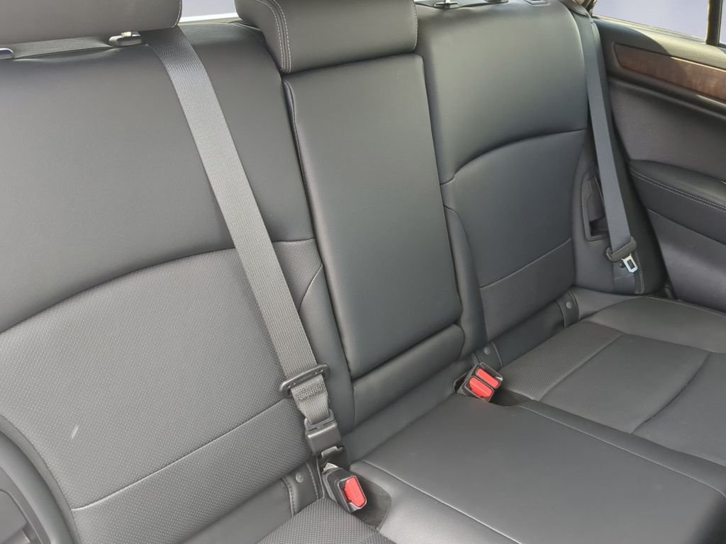 Used 2016 Blue Subaru 2.5i image 20
