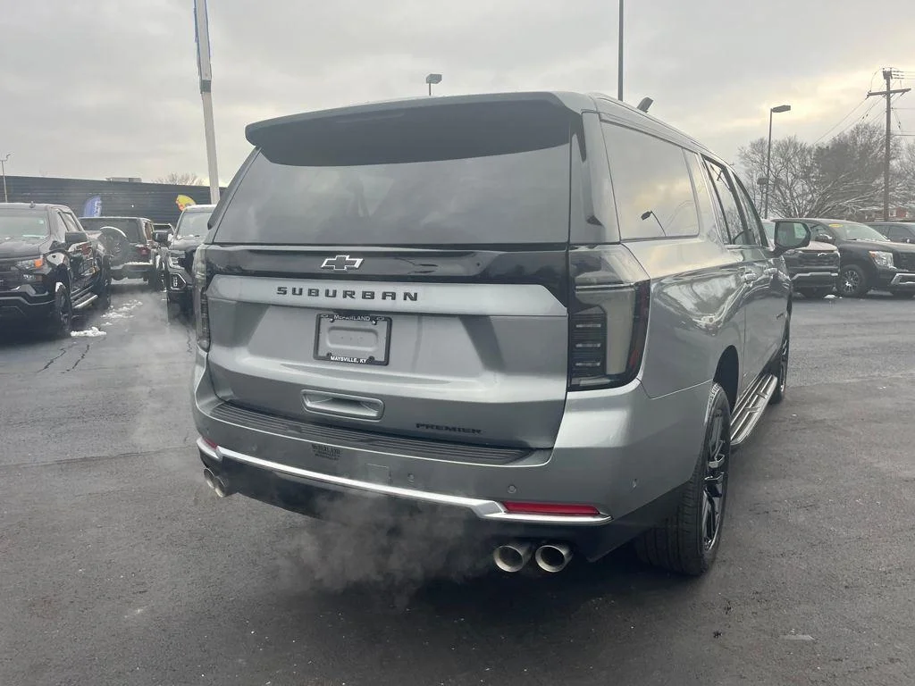 2026 Chevrolet Suburban Premier - Photo 5