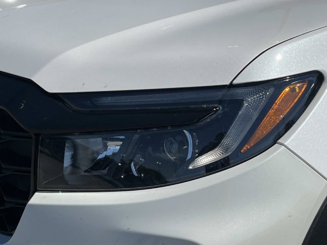Used 2023 White Honda Elite image 8