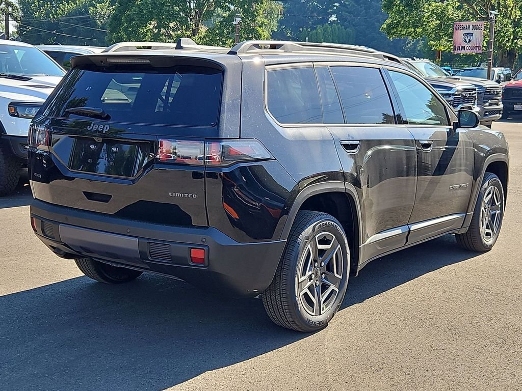 New 2026 Diamond Black Crystal Pearl-Coat Exterior Paint Jeep Limited image 7
