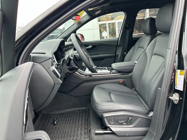 Used 2026  Audi 55 Premium Plus image 34