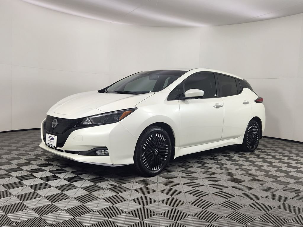 2024 Nissan LEAF SV PLUS