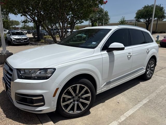 Used 2019  Audi 55 Prestige image 2