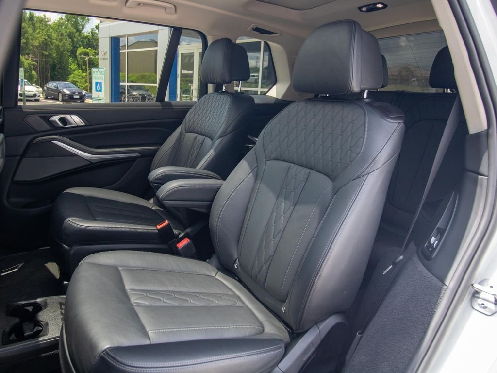 2021 BMW X7 40i - Photo 9