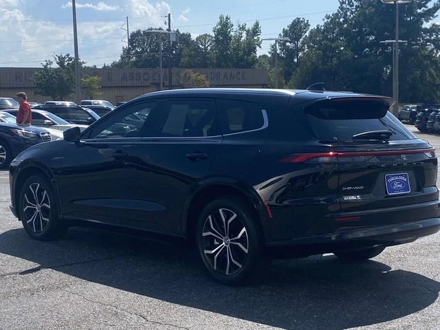 Used 2025 Black Toyota XLE image 5