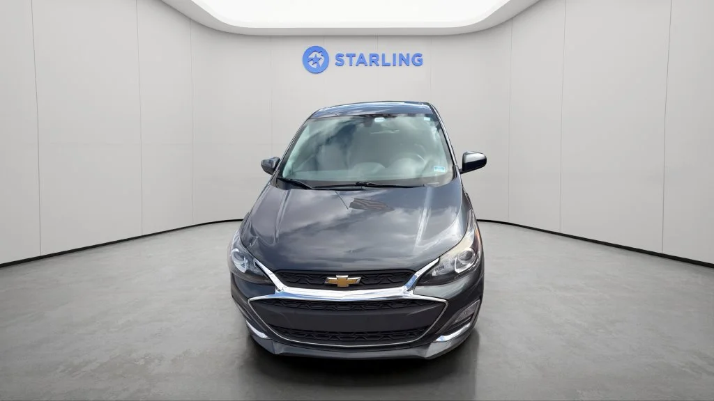 Used 2021 (Metallic paint.) Chevrolet 1LT image 3