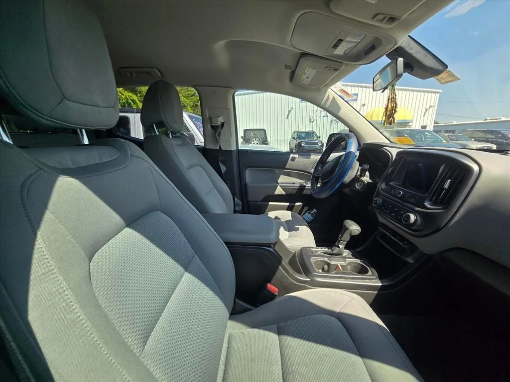 Used 2019 Blue Chevrolet Work Truck image 7
