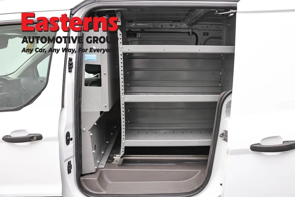 Used 2022 White Ford XL image 21