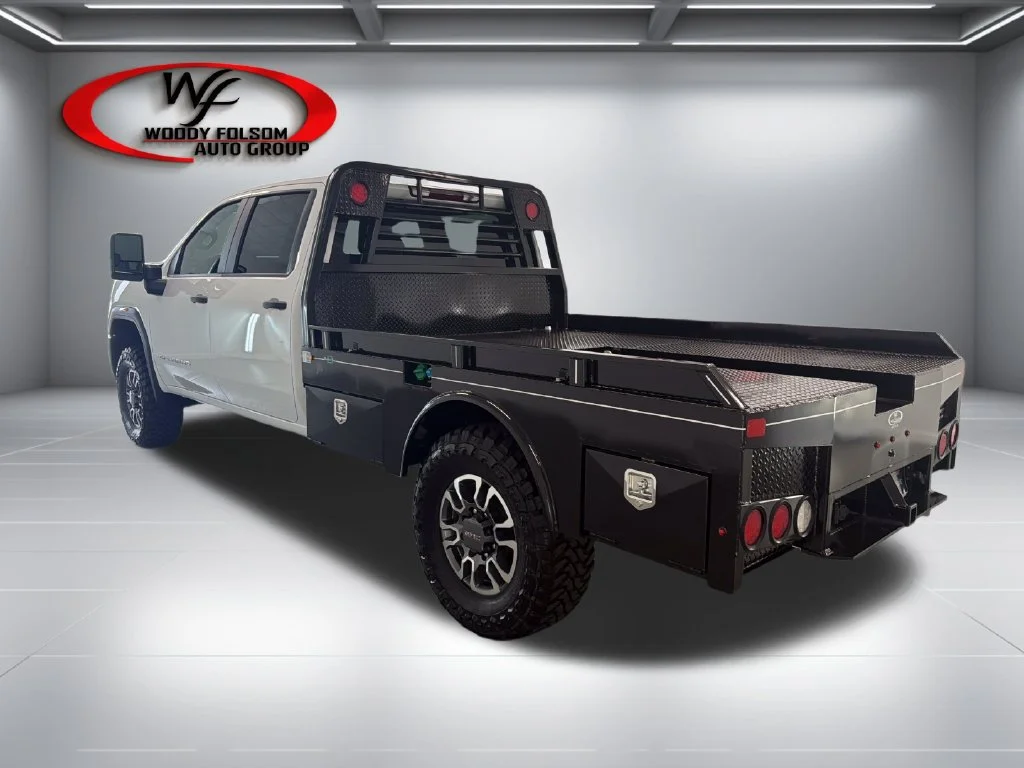 New 2026 Summit White GMC Pro image 8