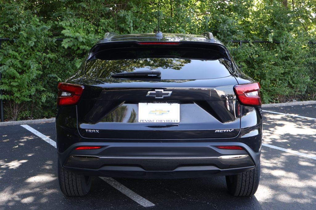2024 Chevrolet Trax Activ - Photo 6