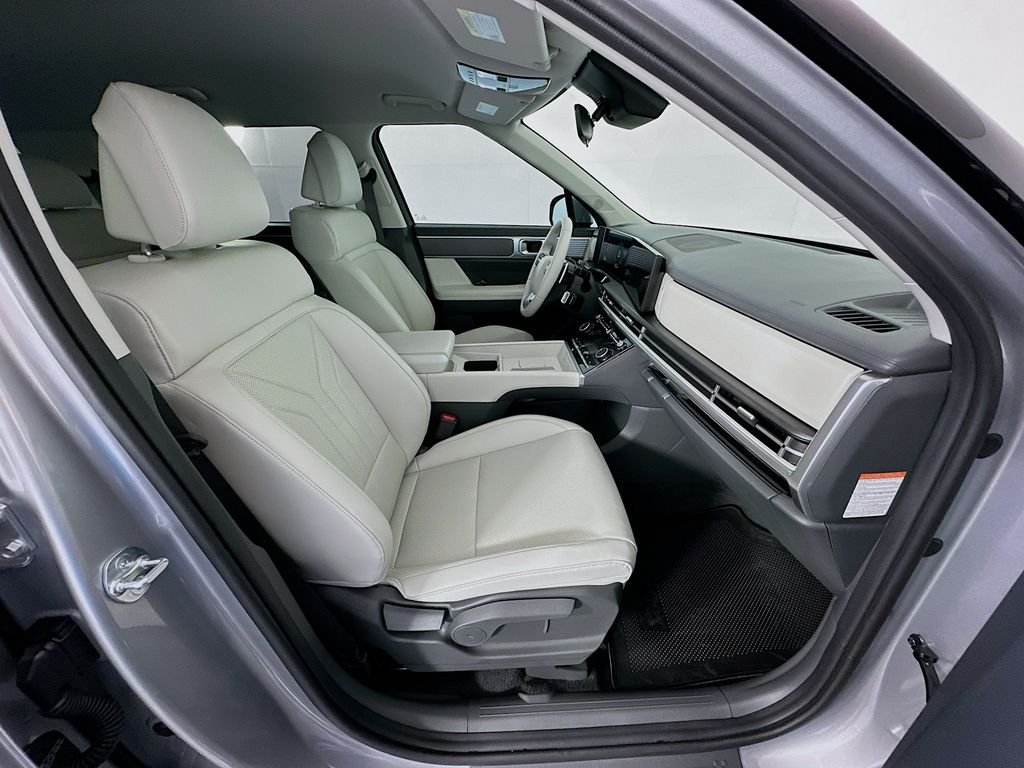 Used 2026 Silver Hyundai SEL image 27