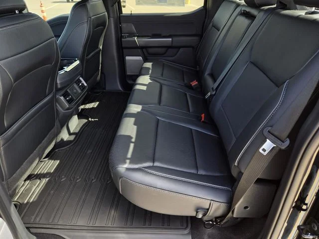 New 2026 Agate Black Metallic Ford Lariat® image 33