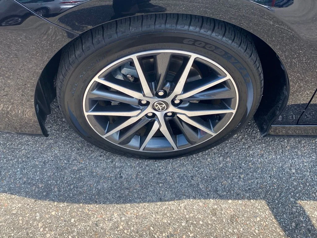 Used 2023 Black Toyota XLE image 20