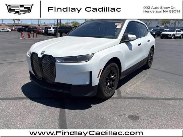 Used 2024 White BMW xDrive50 image 1
