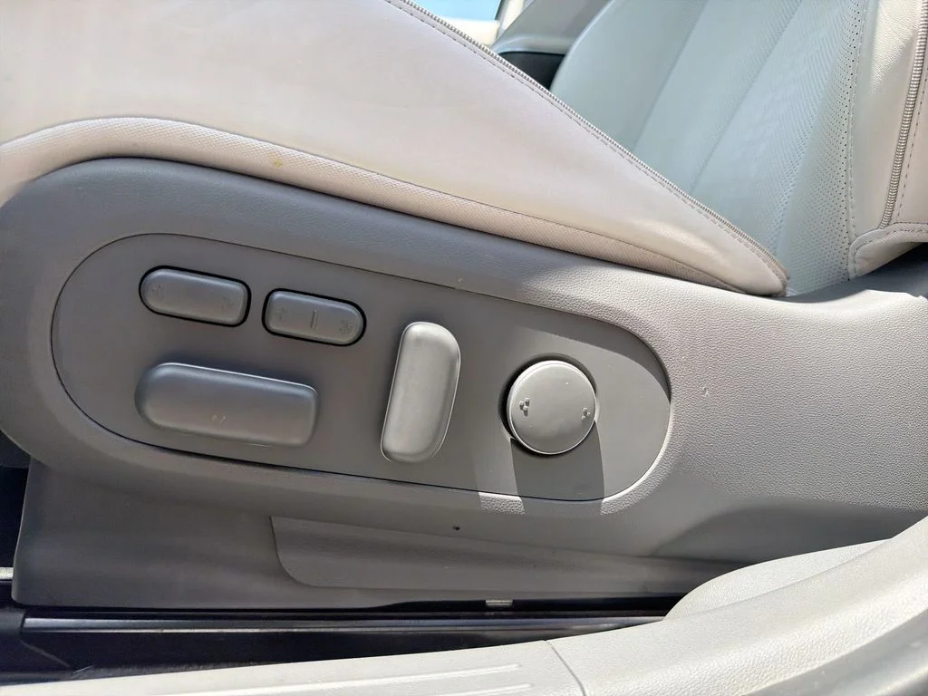 Used 2024 Blue Hyundai Limited image 14