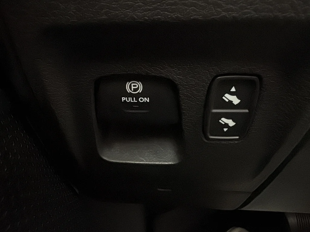 Used 2019 IVORY WHITE TRI-C Ram  image 23
