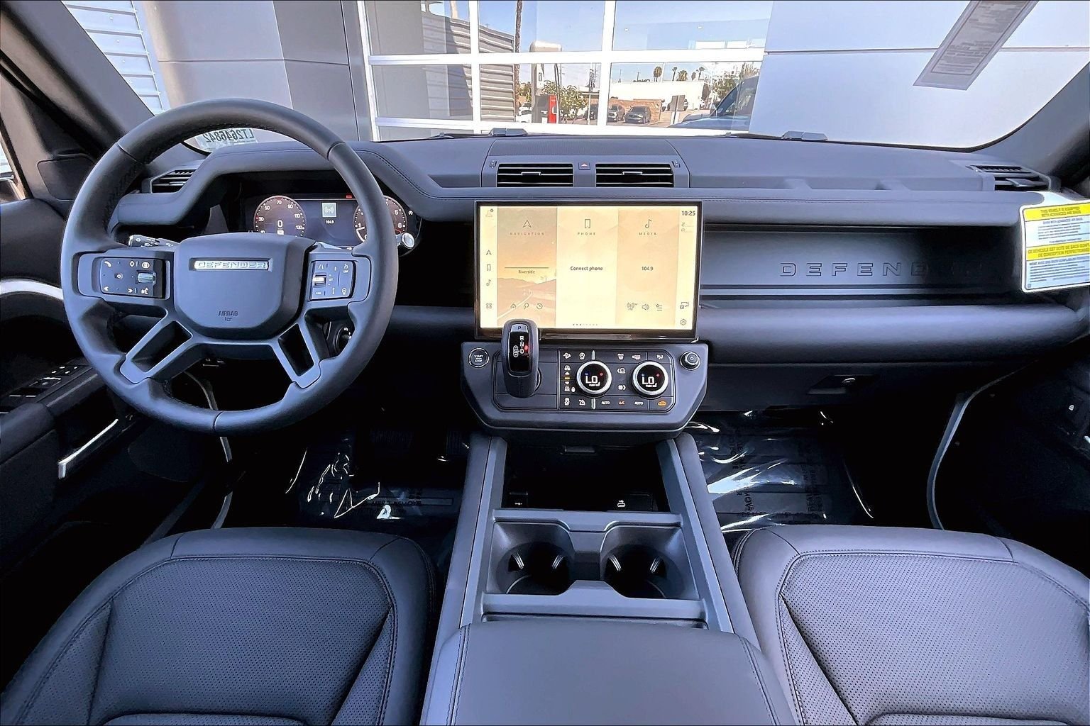 New 2026 Fuji White Land Rover S image 5